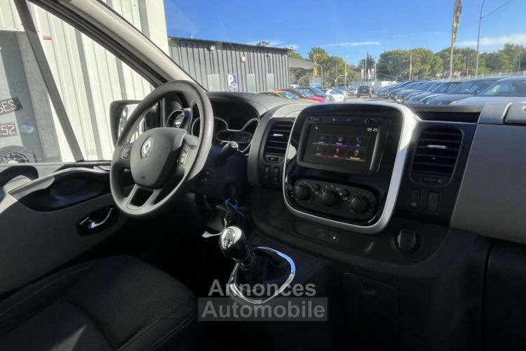 Renault Trafic L2H2 1200 Kg 1.6 Energy dCi - 145 III FOURGON Fourgon Confort L2H2 PHASE 1 - <small></small> 17.990 € <small></small> - #9