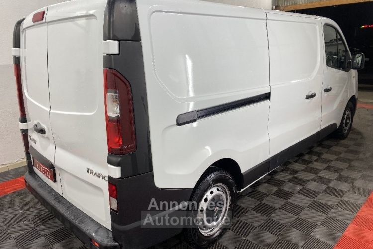 Renault Trafic LONG L2H1 DCI 115 CONFORT - <small></small> 15.990 € <small>TTC</small> - #6