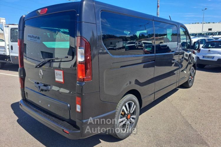 Renault Trafic NOUVEAU COMBI COMBI GRAND TECHNO 2.0 BLUE DCI 150 EDC 8PL TRUCKS - <small></small> 46.990 € <small>TTC</small> - #2