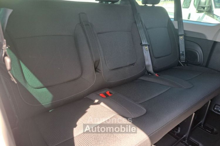 Renault Trafic NOUVEAU COMBI COMBI GRAND TECHNO 2.0 BLUE DCI 150 EDC 8PL TRUCKS - <small></small> 46.990 € <small>TTC</small> - #6