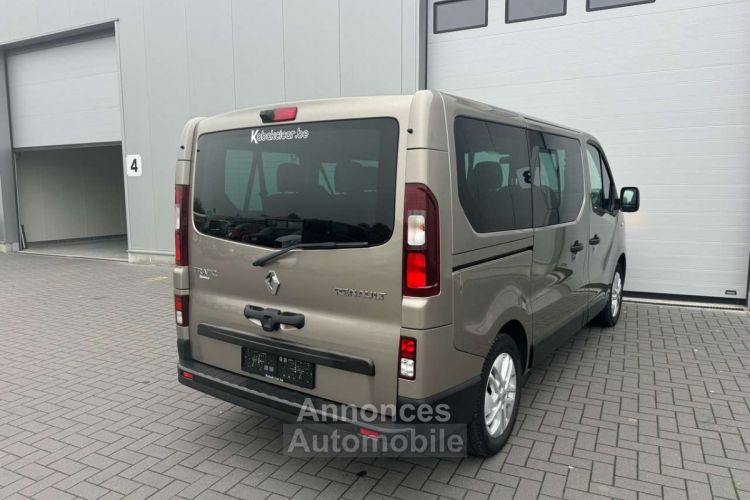 Renault Trafic Passenger 1.6 dCi Energy Twin Turbo Luxe -8 PLACES - <small></small> 23.990 € <small>TTC</small> - #6