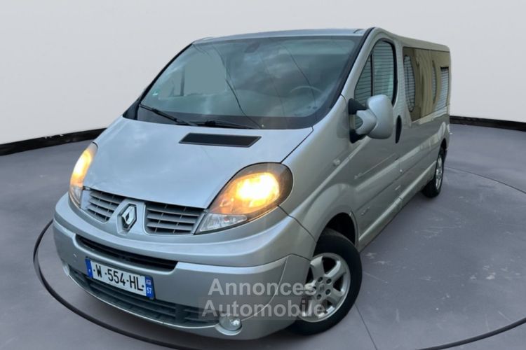 Renault Trafic PASSENGER GRAND 2.0 DCI 115 EXECUTIVE BLACK EDITION L2H1 BVR6 9 PLACES - <small></small> 16.999 € <small>TTC</small> - #1