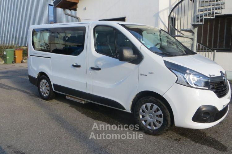 Renault Trafic Renault Trafic Combi L1 dCi  ,1ere main , carnet, 68 000 km ,9 places 18333€ ht - <small></small> 22.000 € <small></small> - #4