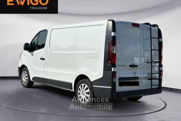 Renault Trafic VU ( TVA NON RECUPERABLE ) FOURGON L1H1 1.6 DCI 95 GRAND-CONFORT MOTEUR 16.000 KIL... - <small></small> 10.990 € <small>TTC</small> - #3