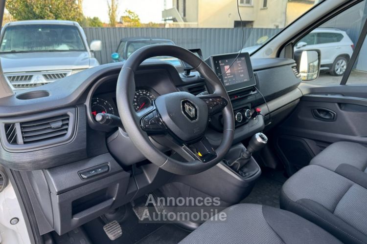 Renault Trafic Zen 2,0 dci 150ch 9 places - <small></small> 28.490 € <small>TTC</small> - #12