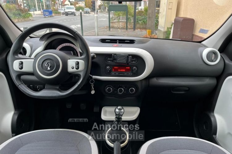 Renault Twingo 0.9 TCE 90Ch ENERGY INTENS FAIBLE KILOMETRAGE ENTRETIENS CONSTRUCTEUR - <small></small> 8.990 € <small>TTC</small> - #12