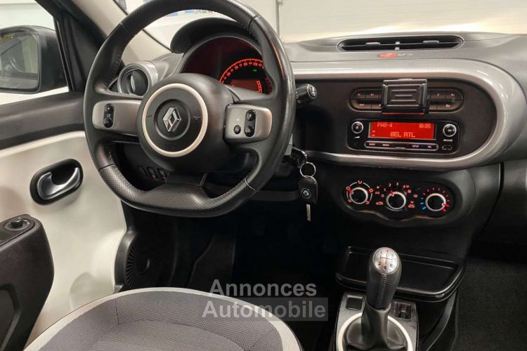 Renault Twingo 0.9 TCe LIMITED- 1erMAIN-CARNET-CLIM-ETAT NEUF - <small></small> 9.490 € <small>TTC</small> - #15