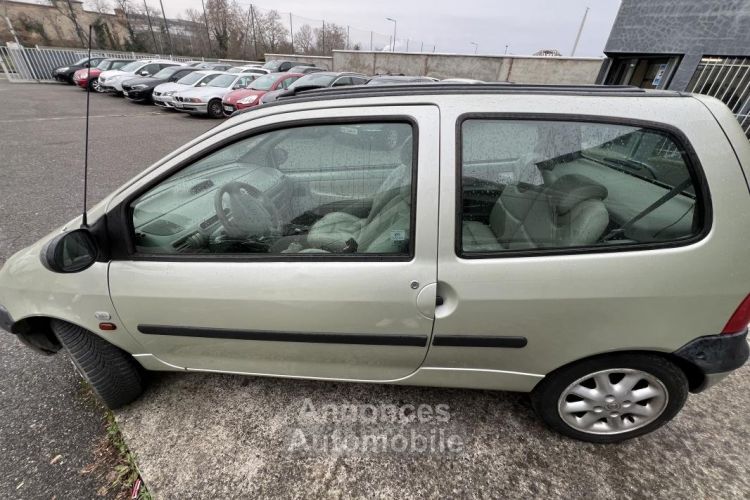 Renault Twingo 1, Phase 2, 1.2l 16v 75ch, Initiale Paris, Climatisation - <small></small> 2.990 € <small>TTC</small> - #5