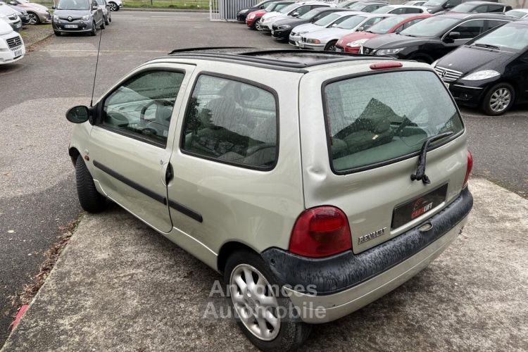 Renault Twingo 1, Phase 2, 1.2l 16v 75ch, Initiale Paris, Climatisation - <small></small> 2.990 € <small>TTC</small> - #6
