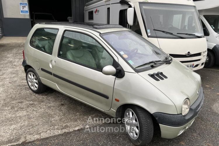 Renault Twingo 1, Phase 2, 1.2l 16v 75ch, Initiale Paris, Climatisation - <small></small> 2.990 € <small>TTC</small> - #10