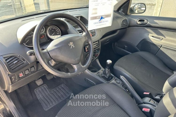 Renault Twingo 1.0 SCe - 70 Euro 6 Boîte courte III BERLINE Life 2 PHASE 1 - <small></small> 9.990 € <small>TTC</small> - #12