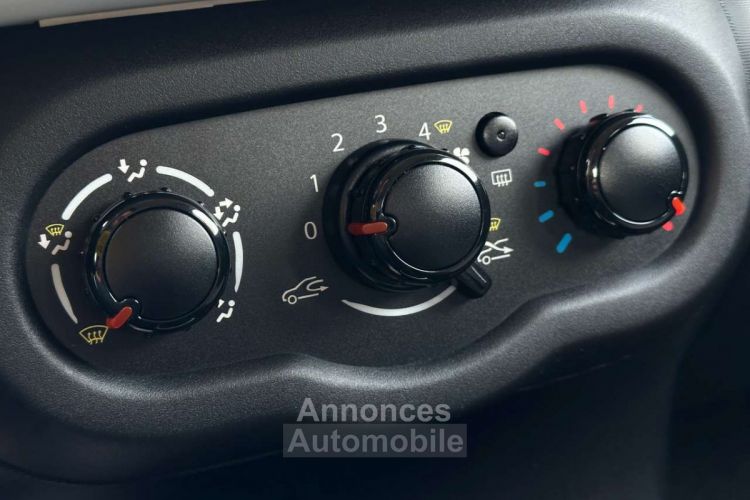 Renault Twingo 1.0i SCe Life S LED-LIMITEUR-BLUETOOTH-GARANTIE - <small></small> 6.490 € <small>TTC</small> - #11