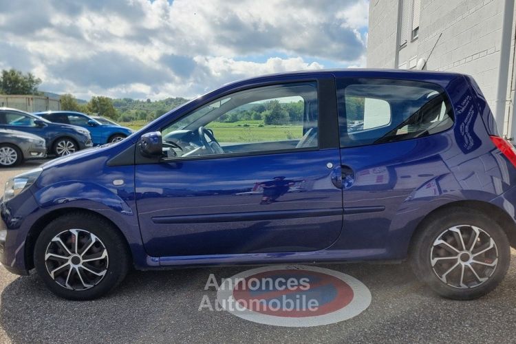 Renault Twingo 1.2 16 75 CV LIMITED / 2E MAIN / CLIM / BLUETOOTH / 33600KM / DISTRI 2024 - <small></small> 6.790 € <small>TTC</small> - #14