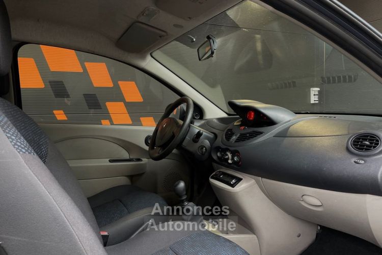 Renault Twingo 1.2 16V 75 Cv Climatisation Première Main Entretien Ok Ct 2026 - <small></small> 2.990 € <small>TTC</small> - #5