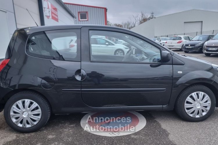 Renault Twingo 1.2 16V 75 CV DYNAMIQUE / 2E MAIN / 62300KM / DISTRI2024 / GTIE 12 MOIS - <small></small> 6.490 € <small>TTC</small> - #11