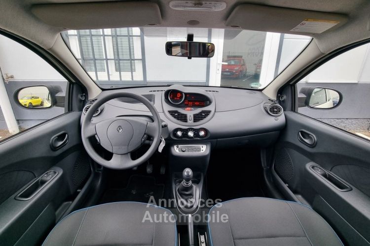 Renault Twingo 1.2 16V 75 CV EXPRESSION / 1E MAIN / CLIM / REGUL / DISTRI 2024 /SUIVI FULL /GTIE 12M - <small></small> 6.490 € <small>TTC</small> - #8