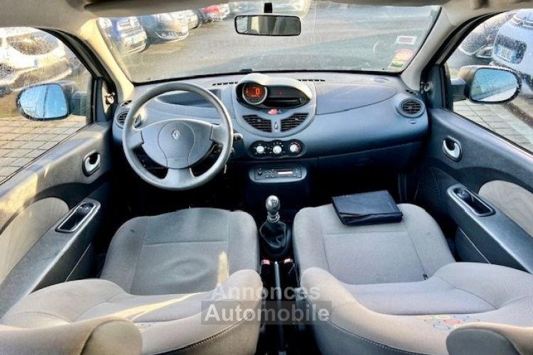 Renault Twingo 1.2 16V 75CH ECO2 AUTHENTIQUE EURO 5 - <small></small> 6.990 € <small>TTC</small> - #6