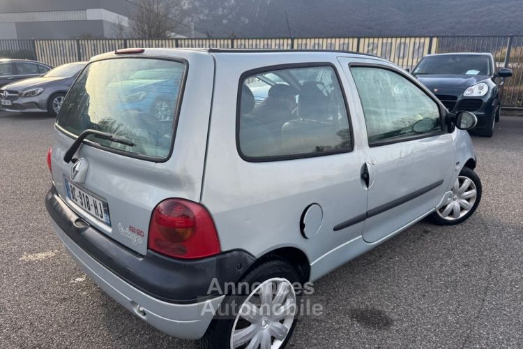 Renault Twingo 1.2 16V 75CH KENZO - <small></small> 3.990 € <small>TTC</small> - #4