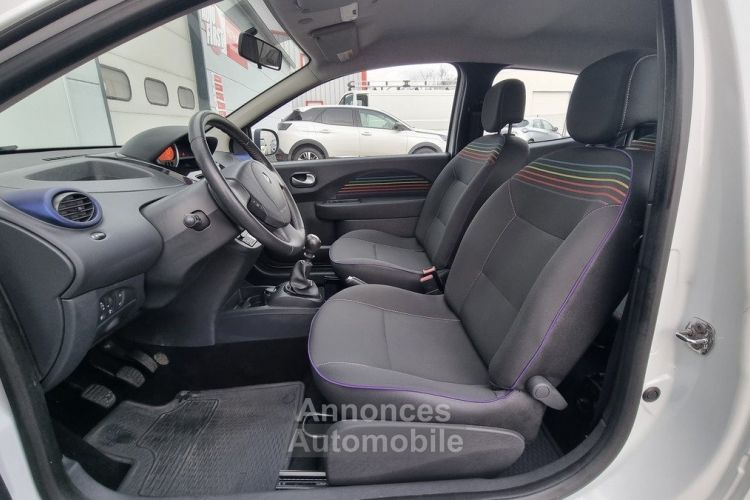 Renault Twingo 1.2 16V 75CV DYNAMIQUE / 2E MAIN / DISTRI24 / REGUL / CLIM / 66200KM / GTIE 12MOIS - <small></small> 6.490 € <small>TTC</small> - #13