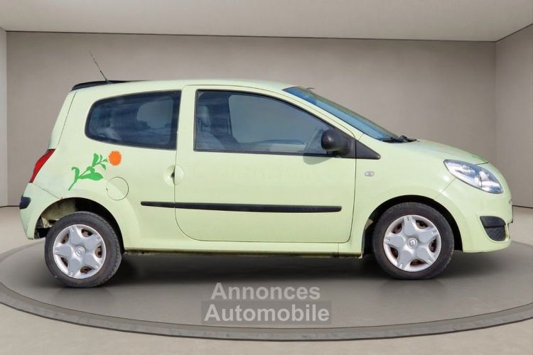 Renault Twingo 1.2 - <small></small> 4.250 € <small>TTC</small> - #6