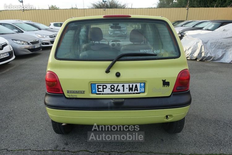 Renault Twingo 1.2 60CH EXPRESSION - <small></small> 3.290 € <small>TTC</small> - #6