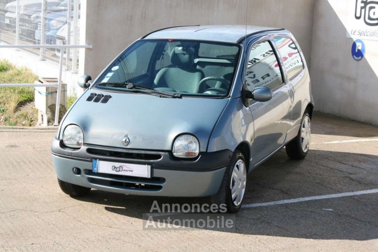 Renault Twingo 1.2 60CH EXPRESSION - <small></small> 2.990 € <small>TTC</small> - #2