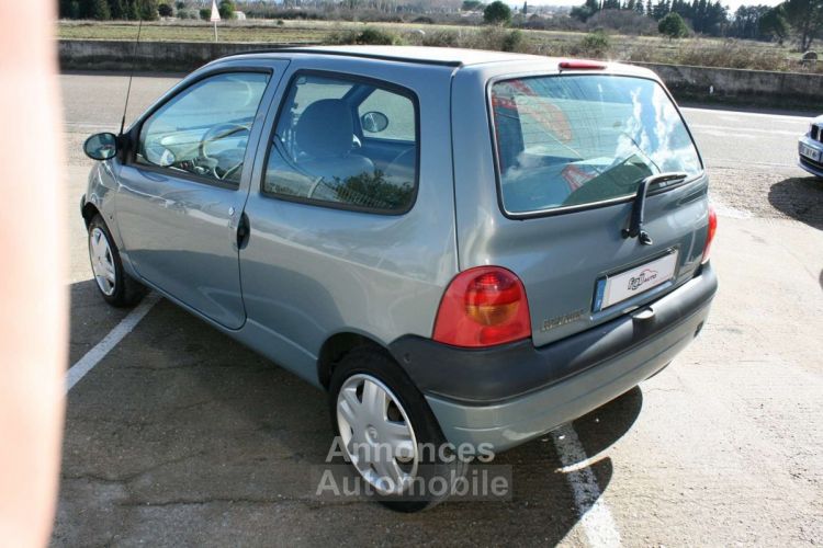 Renault Twingo 1.2 60CH EXPRESSION - <small></small> 2.990 € <small>TTC</small> - #4