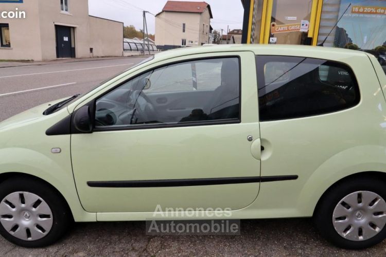 Renault Twingo 1.2 75 CH AUTHENTIQUE + 4 PNEUS JANTES - <small></small> 6.489 € <small>TTC</small> - #3