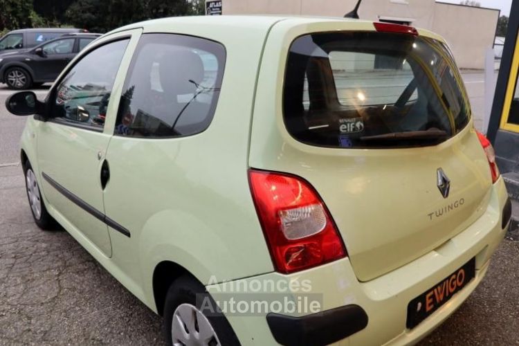 Renault Twingo 1.2 75 CH AUTHENTIQUE + 4 PNEUS JANTES - <small></small> 6.489 € <small>TTC</small> - #4