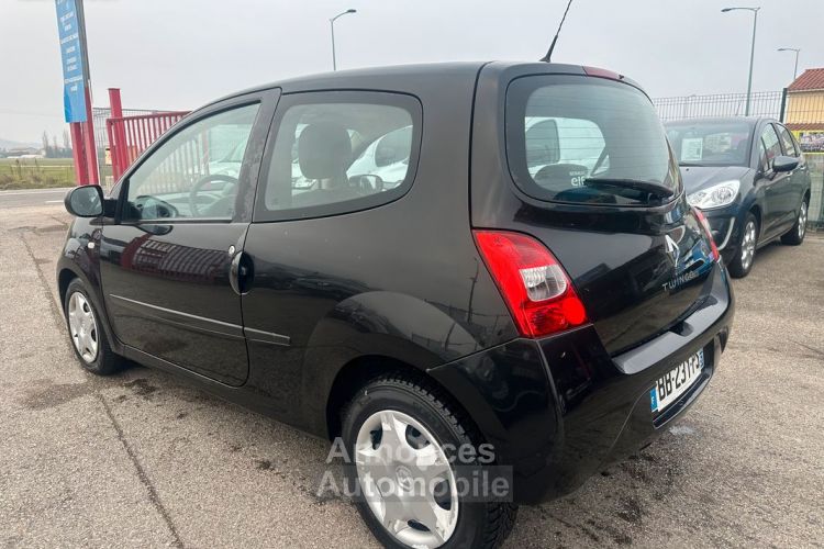 Renault Twingo 1.2 75 cv serie walkmann garantie 12 mois 4990 euros - <small></small> 4.990 € <small>TTC</small> - #4