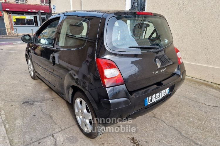 Renault Twingo 1.2 essence 60ch payer en 4x fois sans frais - <small></small> 2.950 € <small>TTC</small> - #3