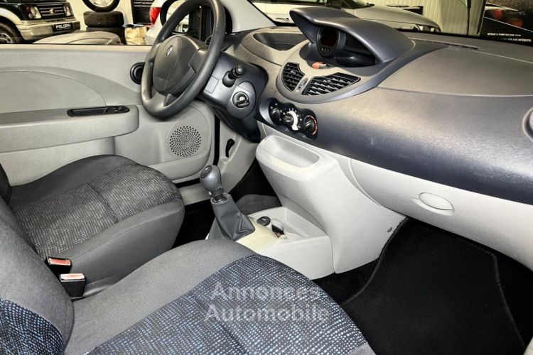 Renault Twingo 1.2 L - Climatisation - 1ère main - Deux clés - Entretien OK - <small></small> 4.990 € <small>TTC</small> - #5