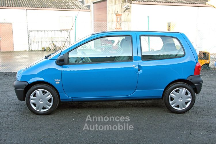 Renault Twingo 1.2i Hello - <small></small> 2.590 € <small>TTC</small> - #2