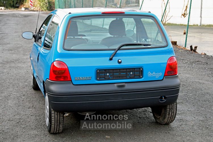 Renault Twingo 1.2i Hello - <small></small> 2.590 € <small>TTC</small> - #4