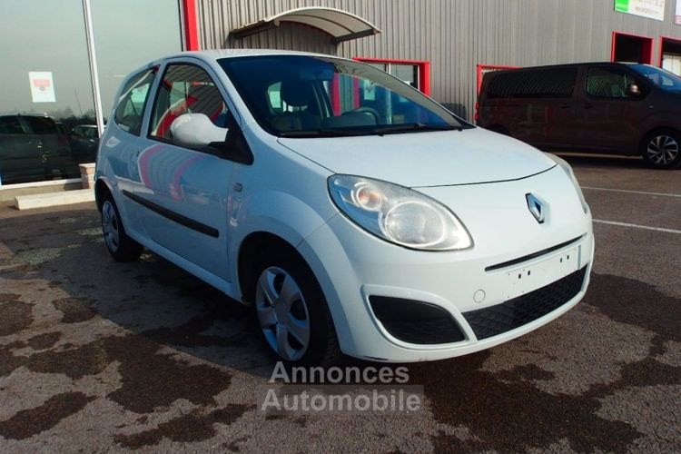 Renault Twingo 1.5 DCI 65CH AUTHENTIQUE - <small></small> 4.800 € <small>TTC</small> - #1