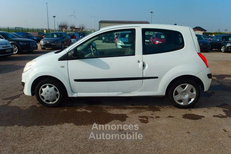 Renault Twingo 1.5 DCI 65CH AUTHENTIQUE - <small></small> 4.800 € <small>TTC</small> - #4