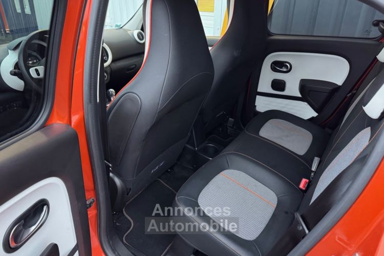 Renault Twingo E-TECH ELECTRIQUE III Achat Integral - 21 Vibes - <small></small> 13.900 € <small>TTC</small> - #8