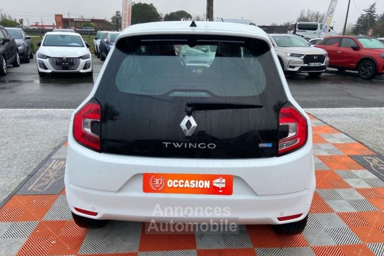 Renault Twingo E-TECH ELECTRIQUE R080 ZEN Ecran Clim Auto - <small></small> 11.450 € <small>TTC</small> - #6