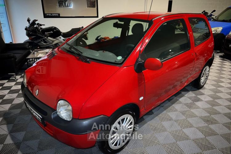 Renault Twingo Expression - 2003 - 77.500 km - Kit distribution OK - <small></small> 3.490 € <small>TTC</small> - #1