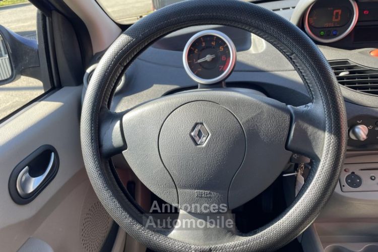 Renault Twingo Expression Quickshift 2007 1.2i - <small></small> 7.490 € <small>TTC</small> - #9