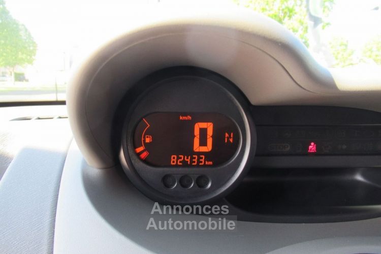 Renault Twingo II 1.2 16V 75CH DYNAMIQUE QUICKSHIFT - <small></small> 6.490 € <small>TTC</small> - #14