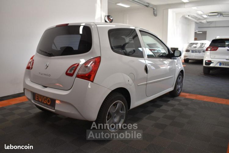 Renault Twingo II 1.2 16V 75ch GARANTIE 6 A 36 MOIS - <small></small> 4.490 € <small>TTC</small> - #5