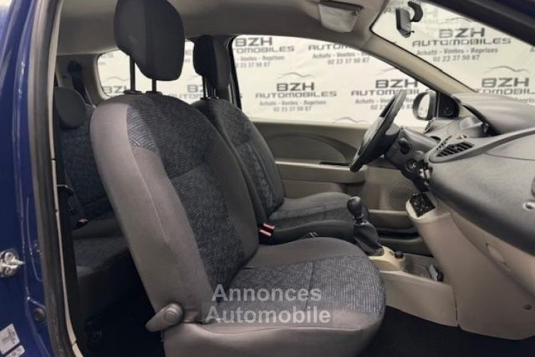 Renault Twingo II 1.2 60CH - <small></small> 4.990 € <small>TTC</small> - #13