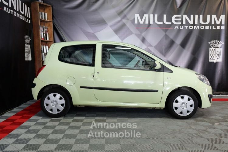 Renault Twingo II 1.2 60CH - <small></small> 4.990 € <small>TTC</small> - #5