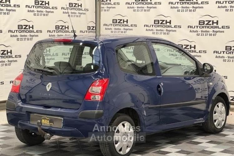 Renault Twingo II 1.2 60CH * ATTELAGE + FAISCEAU * - <small></small> 4.990 € <small>TTC</small> - #3