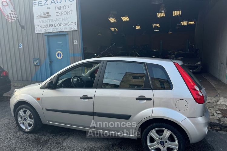 Renault Twingo II 1,2 Essence 75CH 87800KM - <small></small> 4.590 € <small>TTC</small> - #2