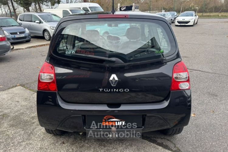 Renault Twingo II 1.2 i TCE 16V 100 cv ,INITIALE PARIS ,GARANTIE -FINANCEMENT POSSIBLE - <small></small> 7.490 € <small>TTC</small> - #7