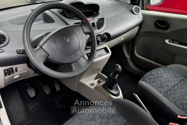 Renault Twingo II 1.2 LEV 16v 75 115g eco2 Authentique - <small></small> 4.390 € <small>TTC</small> - #7