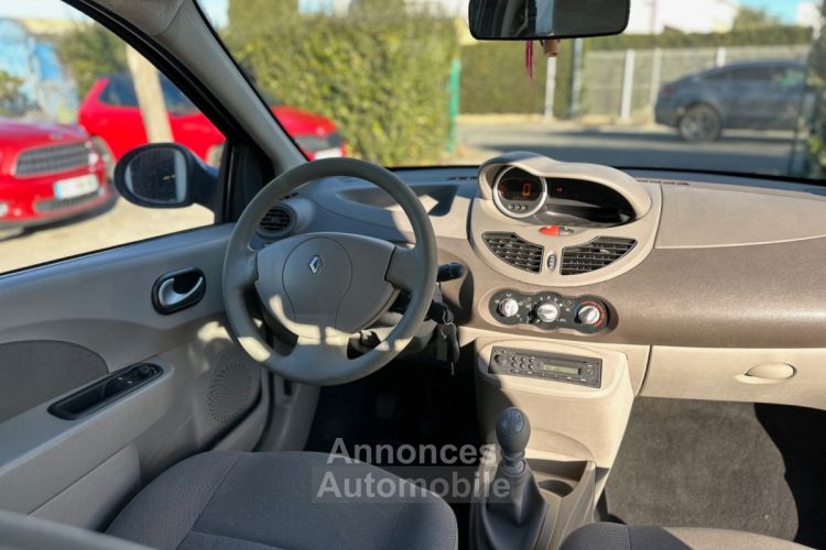 Renault Twingo II 1.2 LEV 16v 75 115g eco2 Trend DISTRIB OK + ROUE - <small></small> 5.990 € <small>TTC</small> - #13