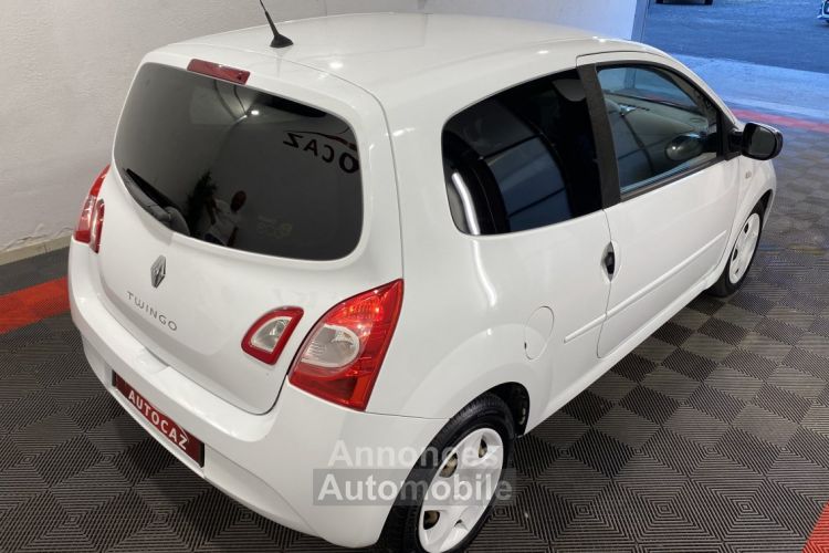 Renault Twingo II 1.2 LEV 16v 75 eco2 Privilège +REGULATEUR/TEL - <small></small> 5.990 € <small>TTC</small> - #18